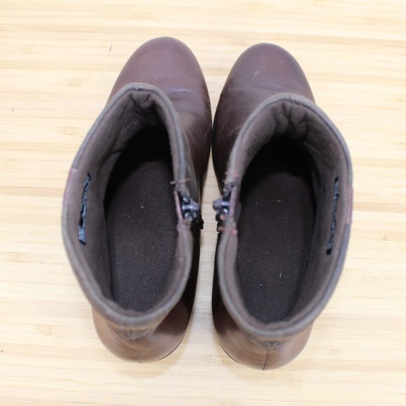 Clarks Brown Side Zip Buckle Bendables Leather Boots Size 9 M - Picture 8 of 9